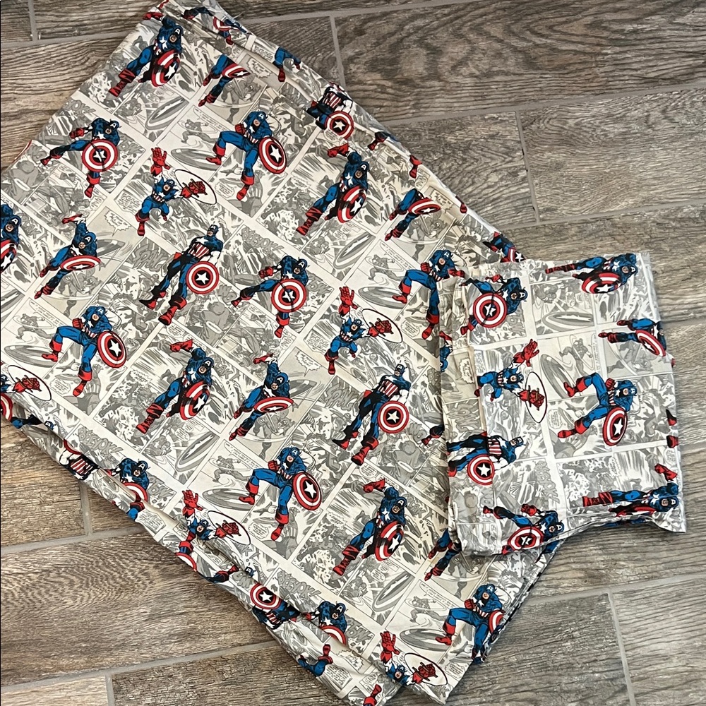 Pottery Barn Kids Captain America twin duvet and pillow sham boys superhero